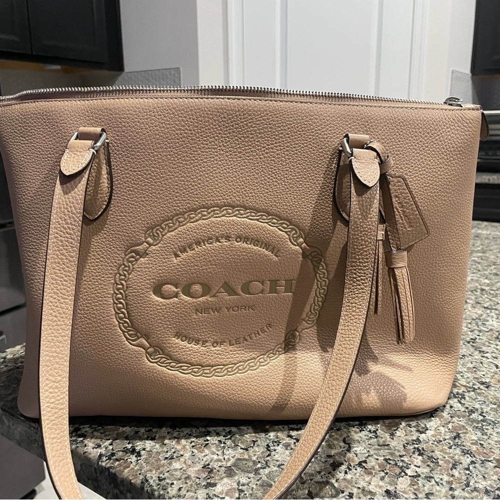 Taupe coach brand new leather tote